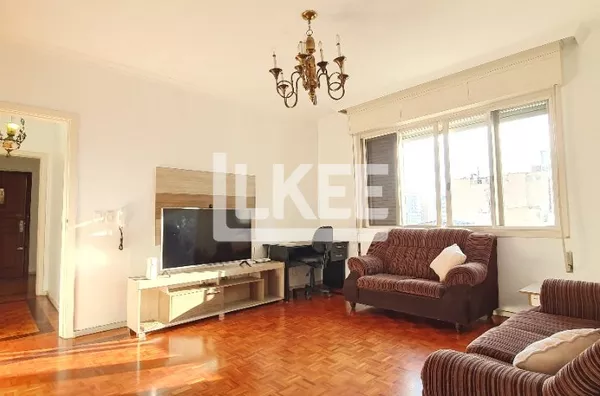 Apartamento com 3 dormitórios para alugar no Centro Histórico Mobiliado e Equipado 