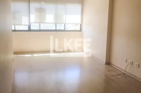 Passo D'Areia | Apartamento semi mobiliado com 2 quartos (sendo 1 suíte) à venda | 72,85 m² | 1 vaga | Com churrasqueira | Em Porto Alegre/RS