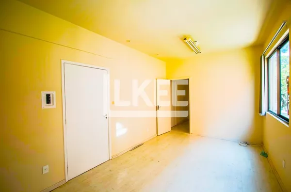 Moinhos de Vento | Sala para alugar | 46m² | 1 vaga