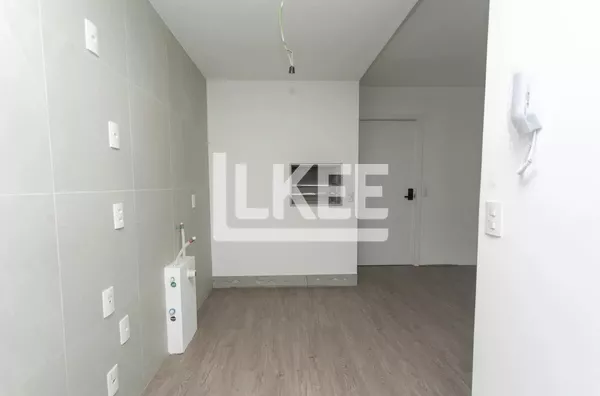 Auxiliadora | Apartamento com 2 quartos (sendo 1 suíte) à venda | 69 m² | 2 Banheiros | 1 vaga | Com Churrasqueira | Em Porto Alegre/RS