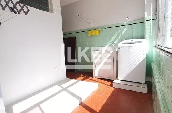 Apartamento com 3 dormitórios para alugar no Centro Histórico Mobiliado e Equipado 