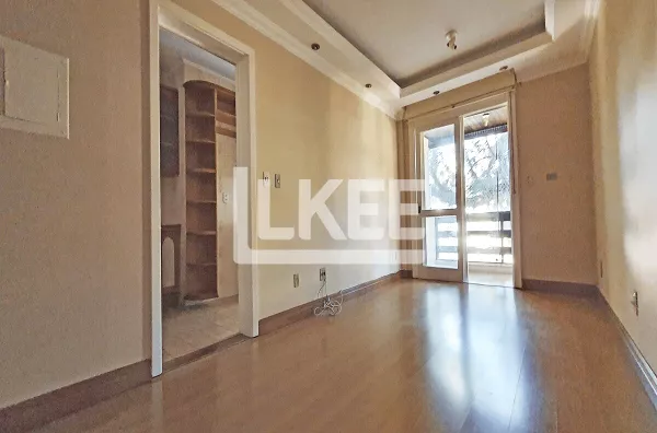 Menino Deus | Apartamento semi mobiliado com 3 quartos para alugar | 114m² | 3 Banheiros | 2 vagas | 2 Sacadas | Churrasqueira | Em Porto Alegre/RS