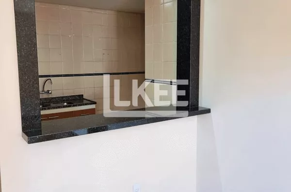 Santana | Apartamento com 2 quartos (sendo 1 suíte) à venda | 96 m² | 2 banheiros |1 vaga | Com sacada | Em Porto Alegre/RS