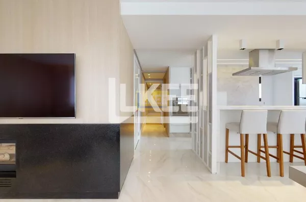 Petrópolis - Apartamento com 3 Suítes e 2 vagas à venda - 125 m ²