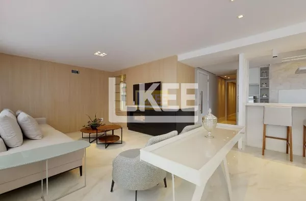 Petrópolis - Apartamento com 3 Suítes e 2 vagas à venda - 125 m ²