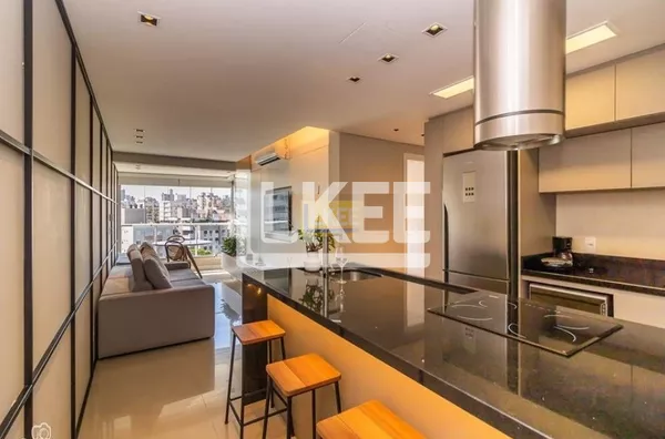 Apartamento á venda de 1 dormitório e churrasqueira no bairro Petrópolis - MOBILIADO 