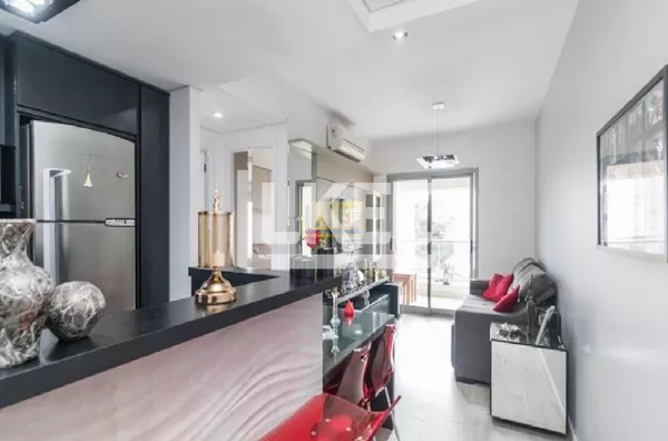 Apartamento á venda de 1 dormitório e churrasqueira no bairro Petrópolis -finamente MOBILIADO 