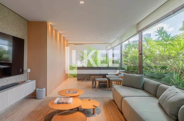 Auxiliadora | Apartamento mobiliado e equipado com 1 quarto (sendo 1 suíte) à venda | 94,63 m² | Lavabo | 2 vagas | Churrasqueira | Em Porto Alegre/RS