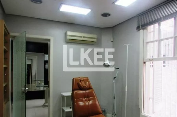 Higienópolis - Casa com 8 Dormitórios para alugar 