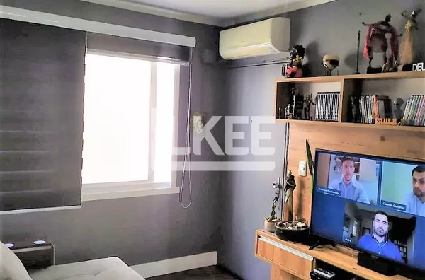 Menino Deus - Apartamento à venda de 1 quarto, 30,20 m²  -  1 vaga - Mobiliado