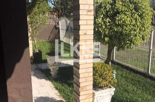 Harmonia | Casa semi mobiliada para aluguel | 60,45 m² | 2 quartos | 1 vaga | Com piscina | Em Canoas/RS