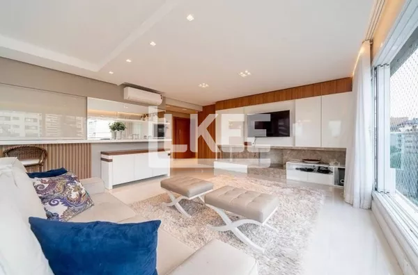 Petrópolis | Apartamento mobiliado e decorado com 3 suítes à venda | 170 m² | 3 vagas | Com lareira e churrasqueira | Em Porto Alegre/RS