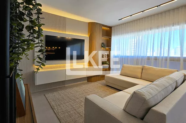 Moinhos de Vento | Apartamento mobiliado e decorado com 2 Quartos (sendo 2 suítes) | 93,30 m² |  3 Banheiros | 2 Vagas | Em Porto Alegre/RS