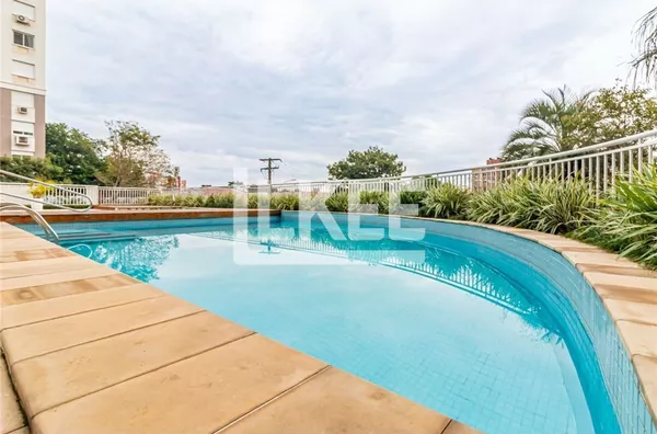 Cristo Redentor | Apartamento com 2 quartos (sendo 1 suíte) | 2 Banheiros | 1 Vaga | Sacada | Em 