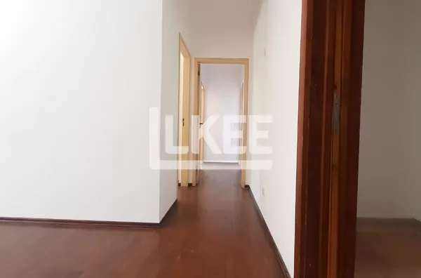 Moinhos de Vento | Apartamento semi mobiliado com 3 quartos à venda | 110 m² | 1 vaga | Sem elevador | Em Porto Alegre/RS