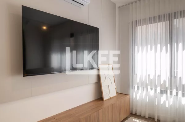 Petropolis | Apartamento mobiliado com 2 Quartos (sendo 1 suíte) | 63,77 m² | 2 Banheiros | 1 Vaga | Churrasqueira | Em Porto Alegre/RS