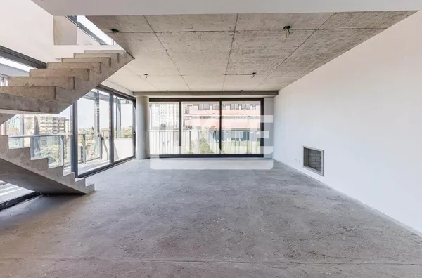 Petrópolis | Cobertura  Duplex com 3 quartos (sendo 3 suítes) à venda | 339,84 m² | 6 Banheiros | 4 Vagas | Em Porto Alegre/RS