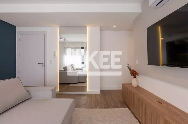 Petropolis | Apartamento com 2 Quartos | 56,43 m² | 2 Banheiros | 1 Vaga | Churrasqueira | Em Porto Alegre/RS