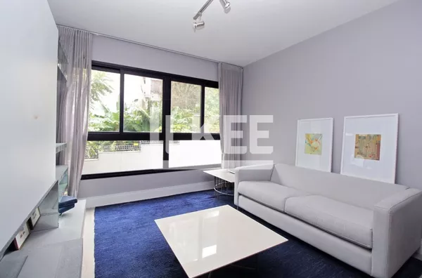 Menino Deus | Apartamento mobiliado com 3 suítes à venda | 101 m² | 2 vagas | Com churrasqueira | Em Porto Alegre/RS