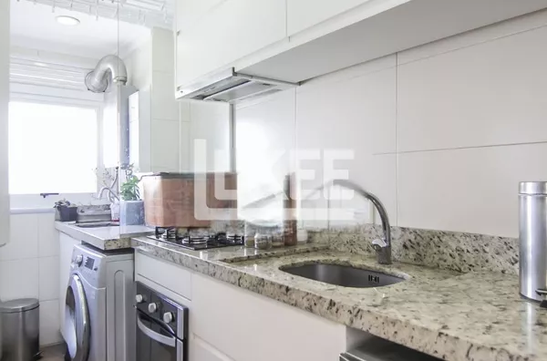 Jardim Itu | Apartamento semi mobiliado com 3 quartos (sendo 1 suíte) à venda | 63 m² | 2 vagas | Em Porto Alegre/RS