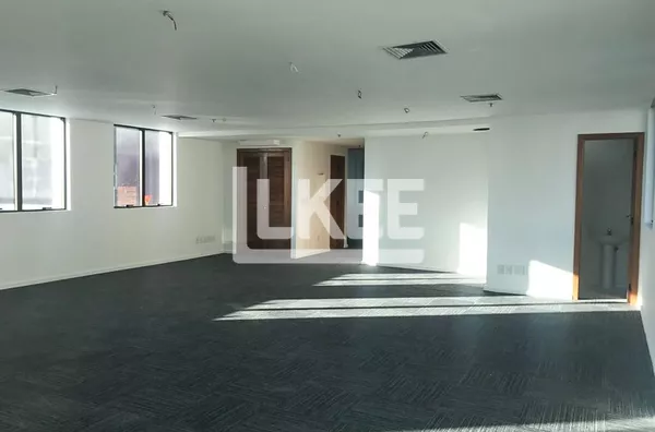 São João | Sala comercial para alugar | 99 m² | 1 vaga | Em Porto Alegre/RS