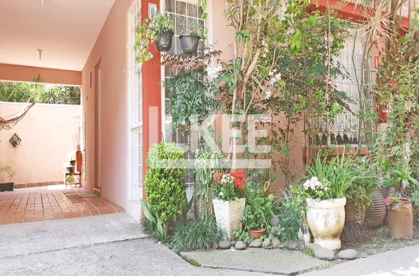 Tristeza | Casa com 3 Quartos (sendo 1 suíte) à venda | 133m² | Churrasqueira | 2 Vagas | Em Porto Alegre/RS