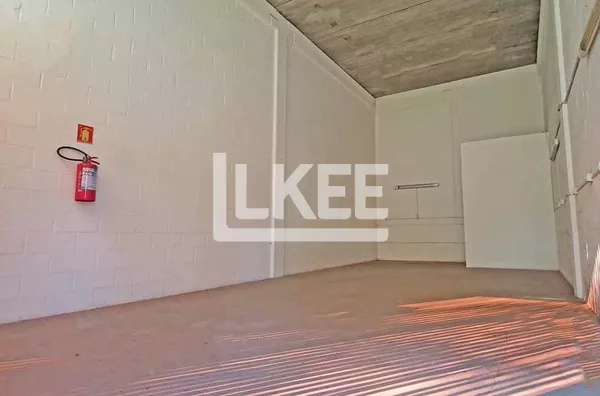 Anchieta | Loja em Condomínio Logístico para alugar | 49,96 m² | 4 Vagas |  em Porto Alegre/RS
