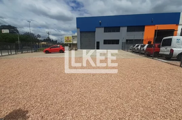 Humaitá | pavilhão para aluguel | 763 m² |  8 vagas 