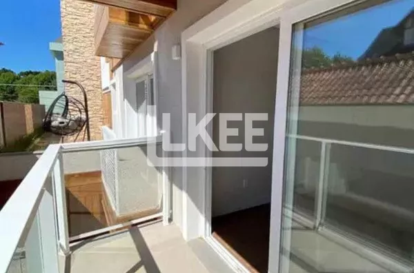 Centro | Apartamento com sacada à venda | 1 suíte | 80,94 m² | 1 Banheiros | 1 Vaga | Churrasqueira | Lareira | Em Canela / RS