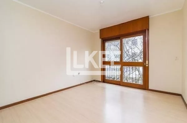 Bela Vista | Apartamento com 3 quartos (sendo 1 suíte) à venda | 120 m² | 2 vagas | Com sacada | Em Porto Alegre/RS 