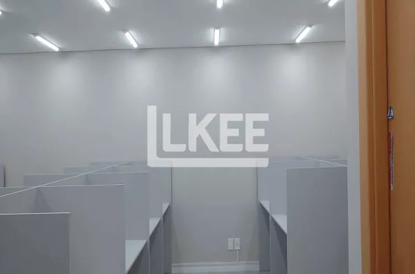 Boa Vista | Sala para venda | 36 m² | 1 lavabo | 1 vaga | Em Porto Alegre/RS