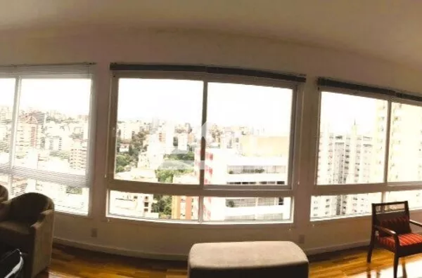 Moinhos de Vento | Apartamento mobiliado de 3 quartos (1 suíte) para alugar | 167 m² | 1 vaga | Em Porto Alegre/RS