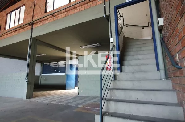 mesanino escritório