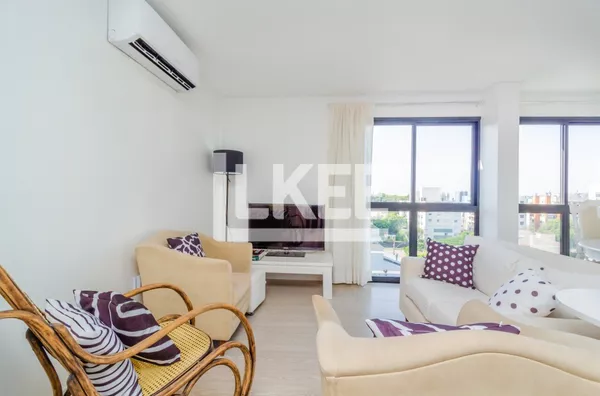 Tristeza | Apartamento mobiliado com 3 quartos (sendo 2 suítes) à venda | 100 m² | 2 vagas | Com churrasqueira | Em Porto Alegre/RS