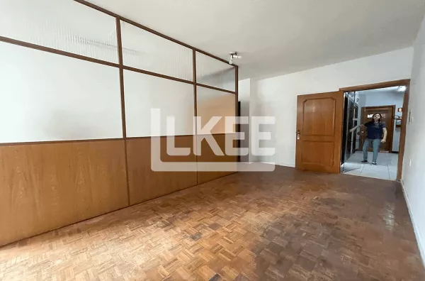 Centro Histórico | Sala comercial para aluguel | 38,46 m² | Lavabo | Sem vaga | Porto Alegre/RS