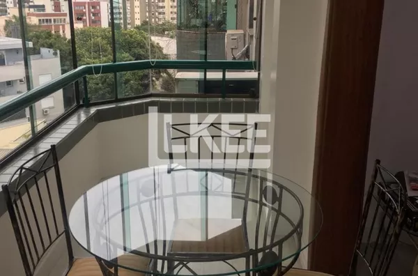 Menino Deus | Cobertura duplex com 3 quartos (1 suíte) à venda | 155,96 m² | 2 vagas | Com churrasqueira e sacada | Em Porto Alegre/RS