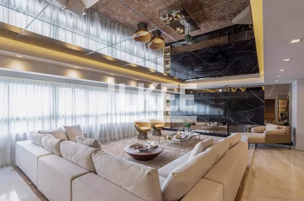 Jardim Europa | Apartamento com 3 suítes á venda | 187 m²  | 1 vaga | Com lareira e churrasqueira | Em Porto Alegre/RS