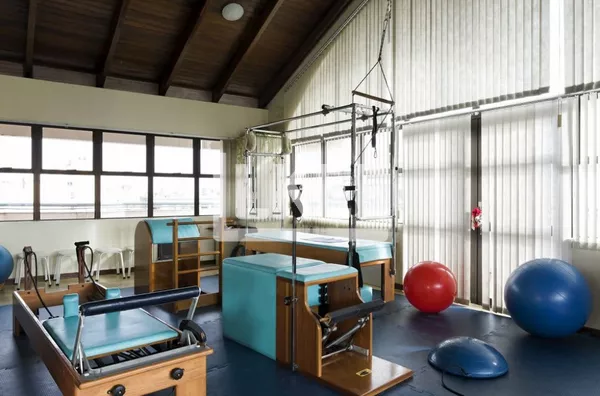 Apartamento tipo flat à venda, 1 quarto mobiliado e equipado na Independência