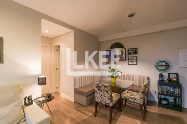  Apartamento de 2 dormitórios e 1 vaga à venda no Jardim Itu-Sabará Mobiliado e com Sacada