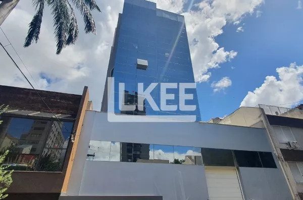 Petrópolis | Sala comercial com espaço garden para alugar | 100 m² | 2 vagas | Em Porto Alegre/RS