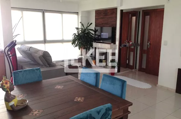 Três Figueiras | Apartamento com 2 quartos (sendo 1 suíte) à venda | 82,32 m² | 2 vagas | Com chuurasqueira | Em Porto Alegre/RS