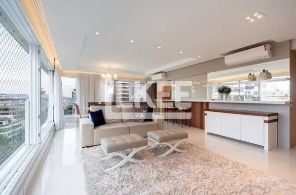 Petrópolis | Apartamento mobiliado e decorado com 3 suítes à venda | 170 m² | 3 vagas | Com lareira e churrasqueira | Em Porto Alegre/RS