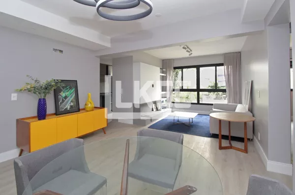 Menino Deus | Apartamento mobiliado com 3 suítes à venda | 101 m² | 2 vagas | Com churrasqueira | Em Porto Alegre/RS