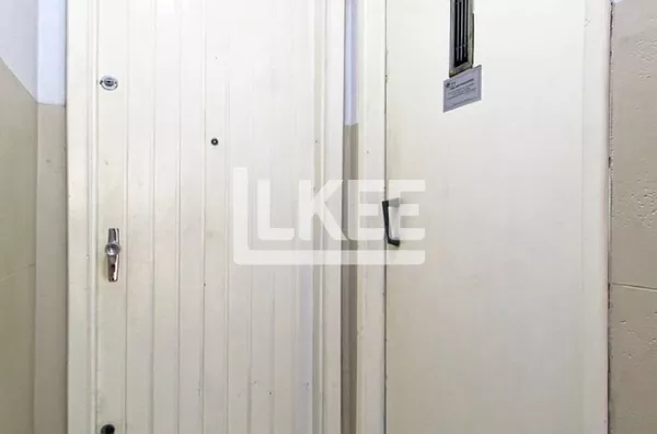 Centro Histórico | Sala Comercial à venda | 46,83 m² | 1 banheiro | sem vaga | Em Porto Alegre/RS