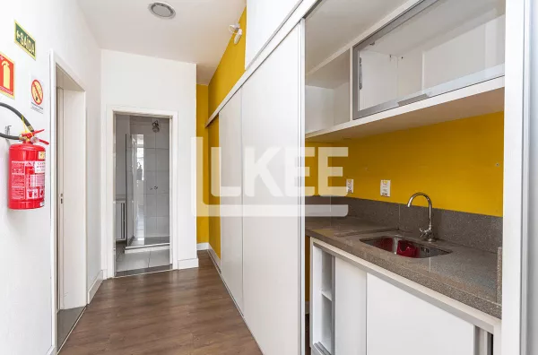 Petrópolis | Sala Comercial para alugar | 156 m² | 1 Banheiro | Em Porto Alegre/RS