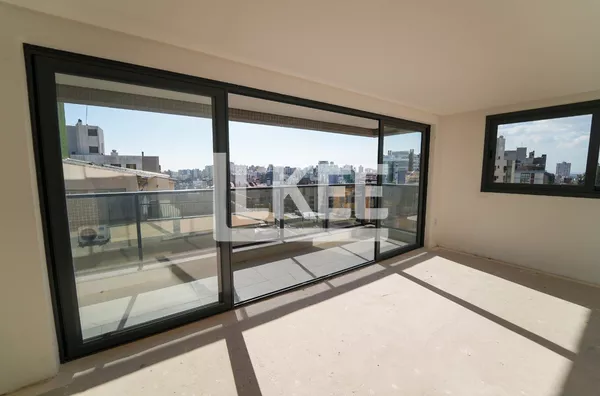 Rio Branco | Apartamento  com 3 quartos (sendo 1 suíte) à venda | 98,29m² | Sacada | Churrasqueira | 3 Banheiros | 2 Vagas | Em Porto Alegre/RS