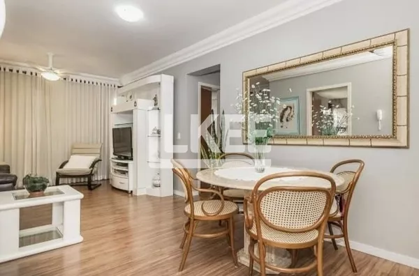 Santana | Apartamento mobiliado e equipado com 3 quartos (sendo 1 suíte) à venda | 78 m² | 1 vaga | Em Porto Alegre/RS | std