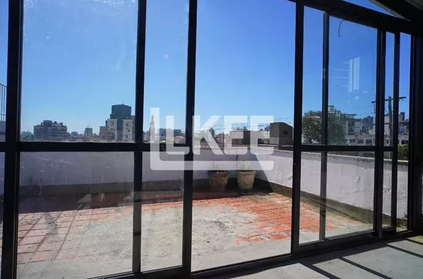 Petrópolis | Cobertura Duplex com 3 quartos (sendo 1 suíte) à venda | 177 m² | 2 vagas | Com churrasqueira | Em Porto Alegre/RS