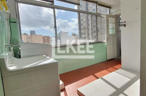 Apartamento com 3 dormitórios para alugar no Centro Histórico Mobiliado e Equipado 