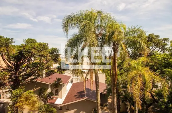 Higienópolis | Apartamento mobiliado e equipado com 2 suítes à venda | 100 m² | 2 vagas | Com churrasqueira | Em Porto Alegre/RS